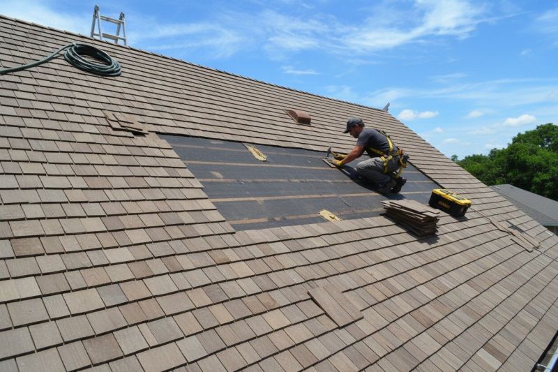 Wood Shake Roof Repair in Bethany Beach, DE